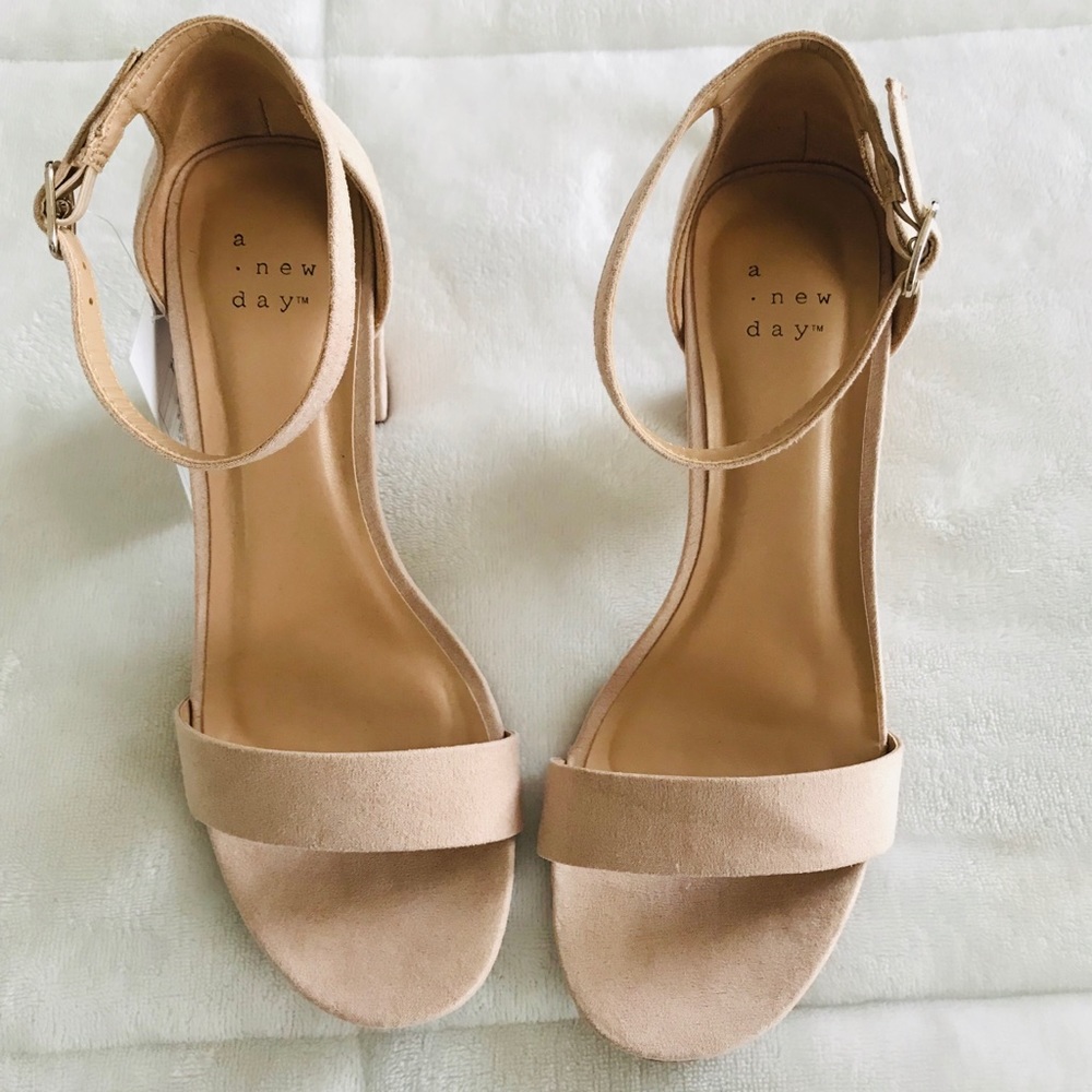 Nude pink sandals heels